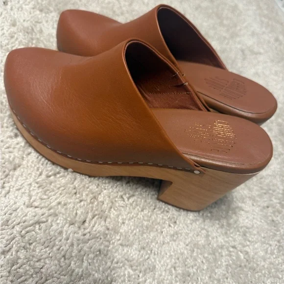 Charlotte Stone Brown Leather Mules - Picture 4 of 6